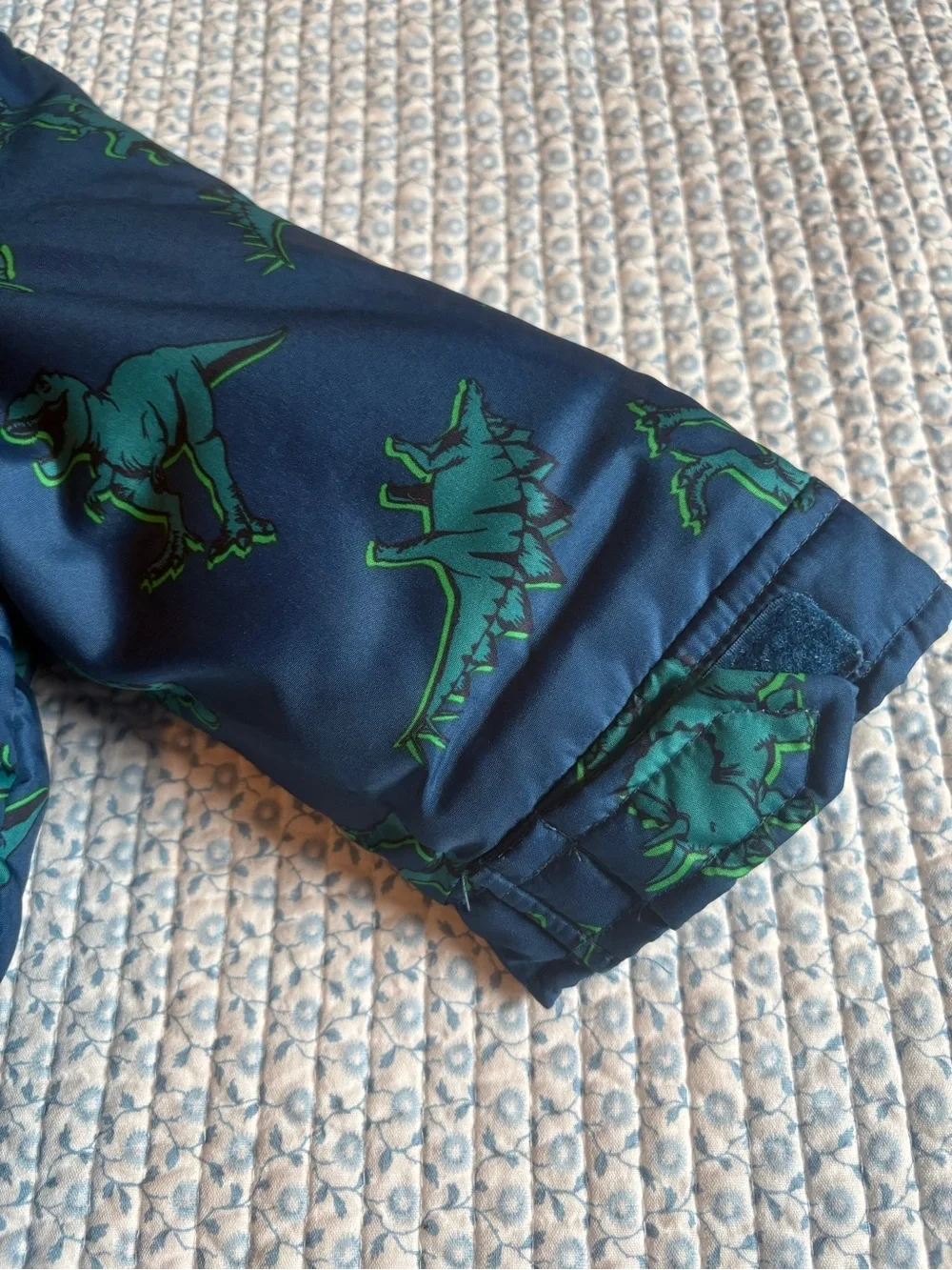 Carter’s Boys Dinosaur Puffer Jacket Hooded Winter Coat